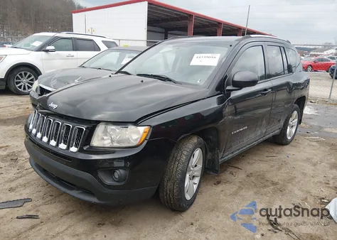 2012 Jeep Compass Sport z USA, uszkodzony, nr VIN 1C4NJDBB3CD625742